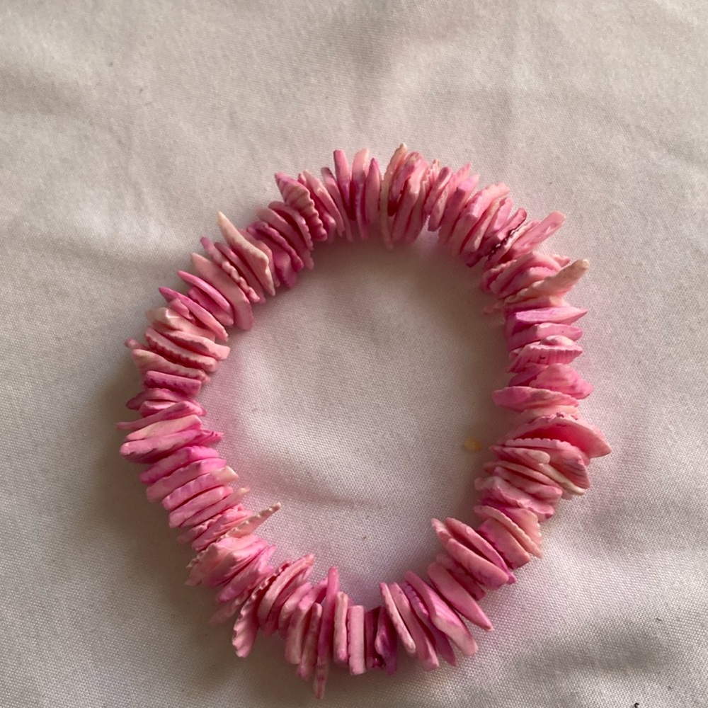 Vintage Pink Puka Shells 90’s Unique Pink shells with collection of color
